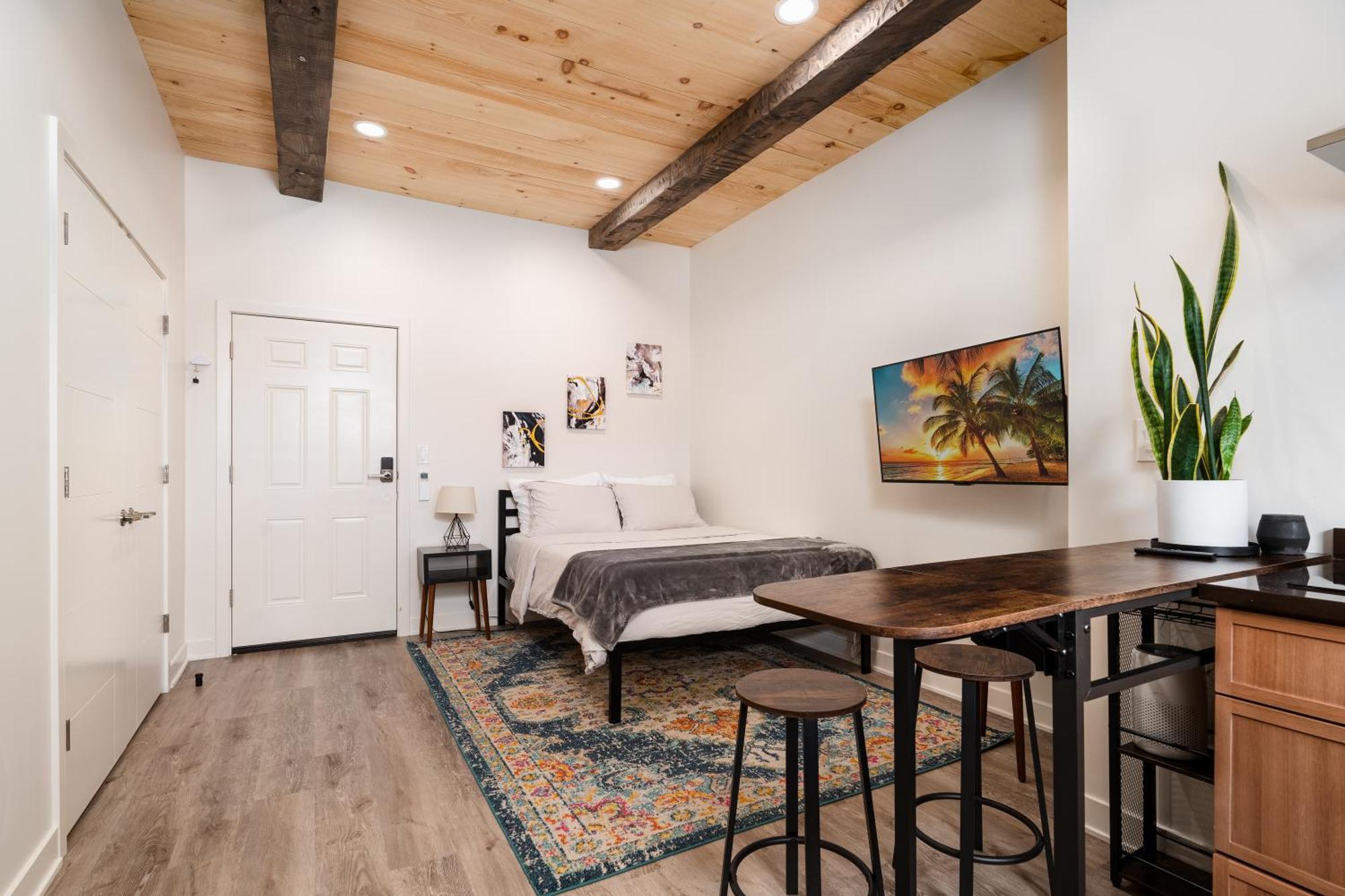 Pulaski Point Properties シカゴ エクステリア 写真